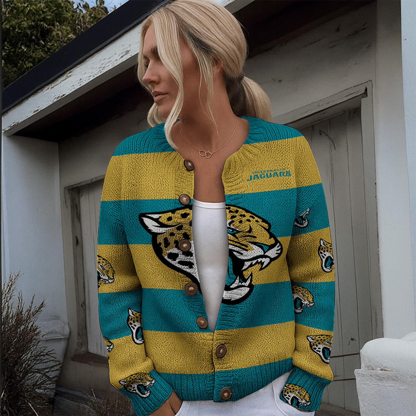 JAC x NFL Women's Cardigan Sweater DATND TANTD