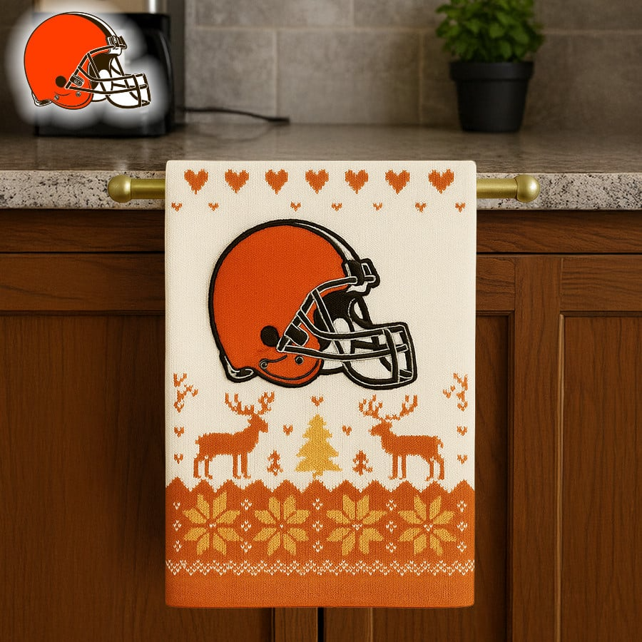Premium NFL CLE Christmas Kitchen Towel V1 NMD TTV