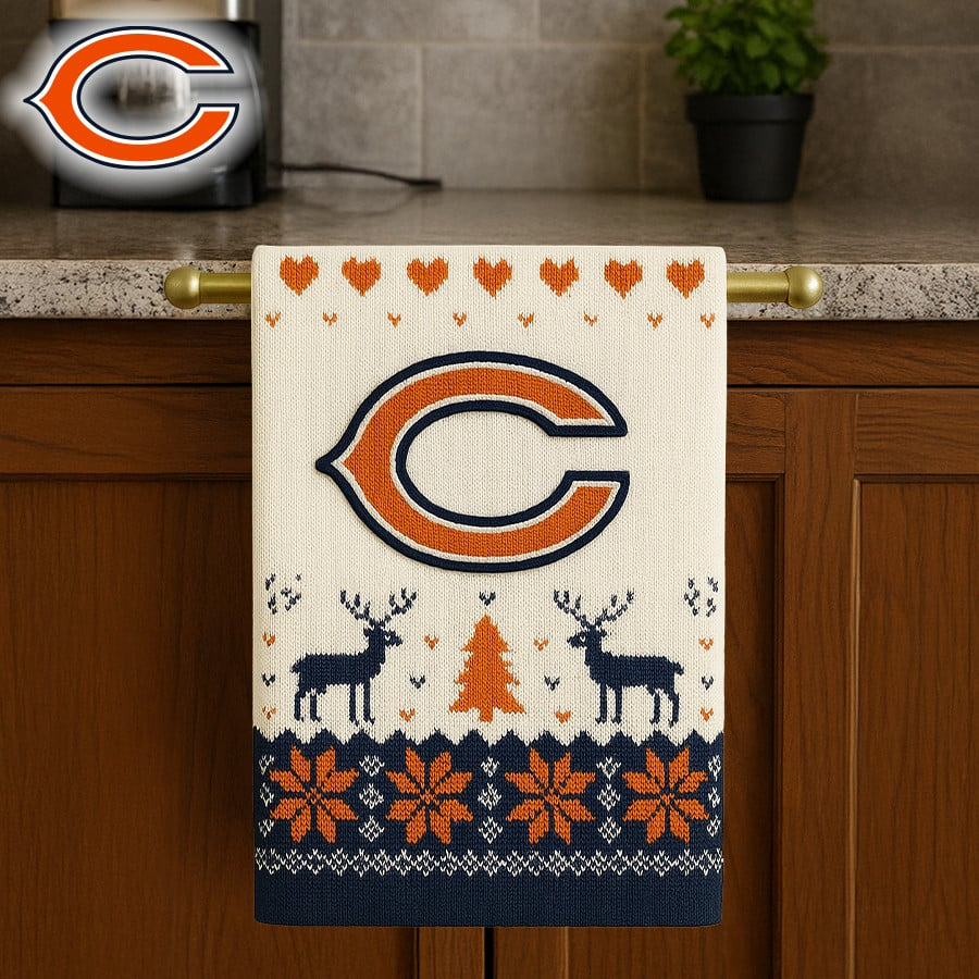 Premium NFL CHI Christmas Kitchen Towel V1 NMD TTV