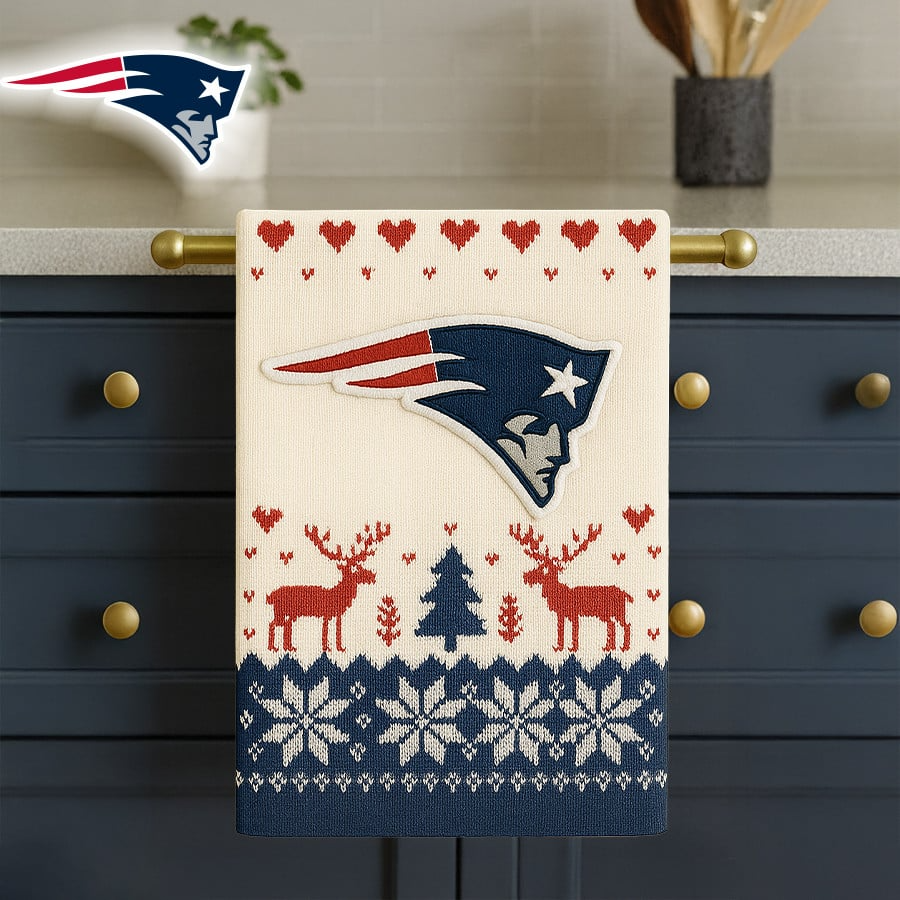 Premium NFL NE Christmas Kitchen Towel V1 NMD TTV